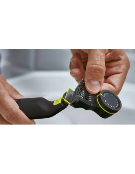 PHILIPS MULTIGROOM ONEBLADE PRO 360º/ 4 ACCESORIOS/ QP6542/15